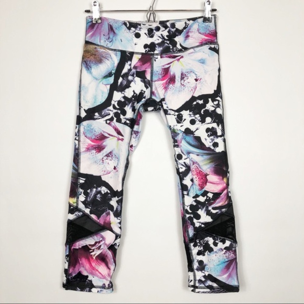 Apana floral activewear leggings, Size L